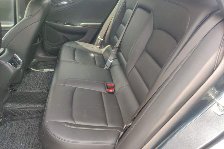 Used Chevrolet Malibu XL 2022 535T Automatic Sport Edition Left Rear Seat