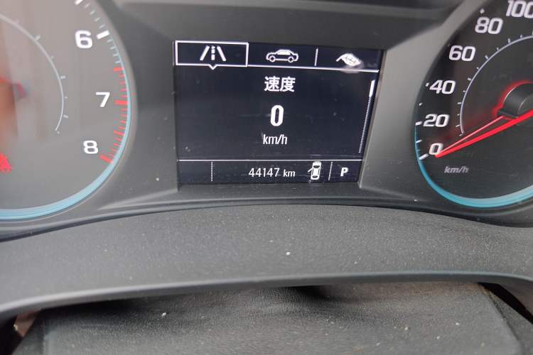 Used Chevrolet Malibu XL 2022 535T Automatic Sport Edition Odometer Close Up