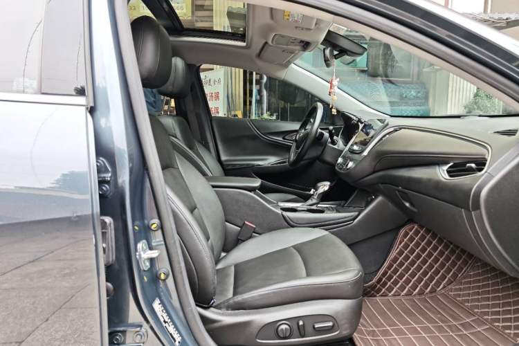 Used Chevrolet Malibu XL 2022 535T Automatic RuiLian Edition Right Front Seat
