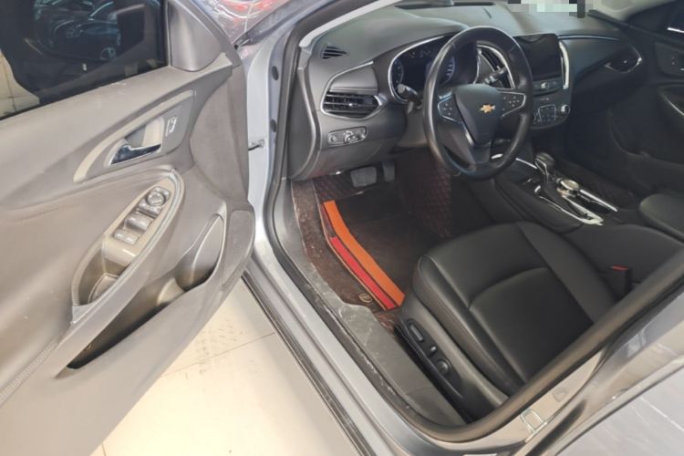 Used Chevrolet Malibu XL 2022 535T Automatic Sport Edition Driver Seat