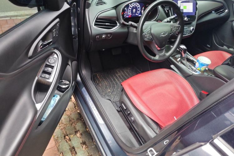 Used Chevrolet Malibu XL 2022 Redline 550T Automatic Smart Edition Driver Seat