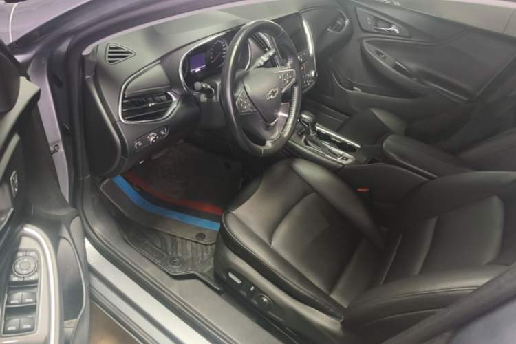 Used Chevrolet Malibu XL 2022 535T Automatic Sport Edition Driver Seat
