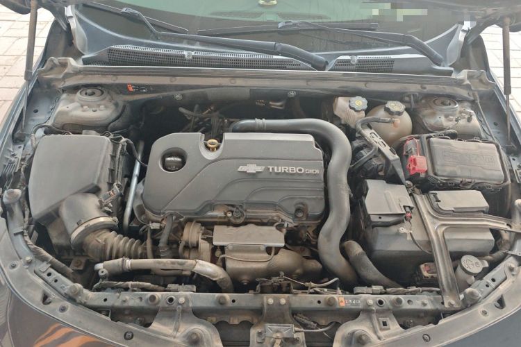 Used Chevrolet Malibu XL 2022 535T Automatic Sport Edition Engine Bay