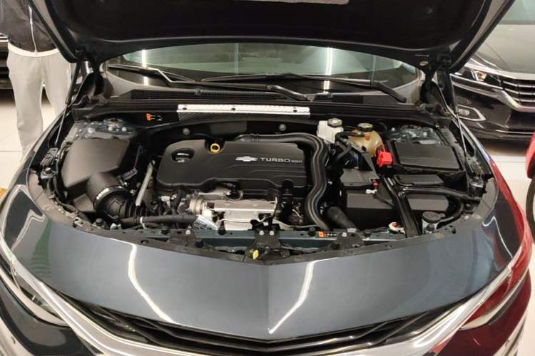 Used Chevrolet Malibu XL 2022 535T Automatic Sport Edition Engine Bay