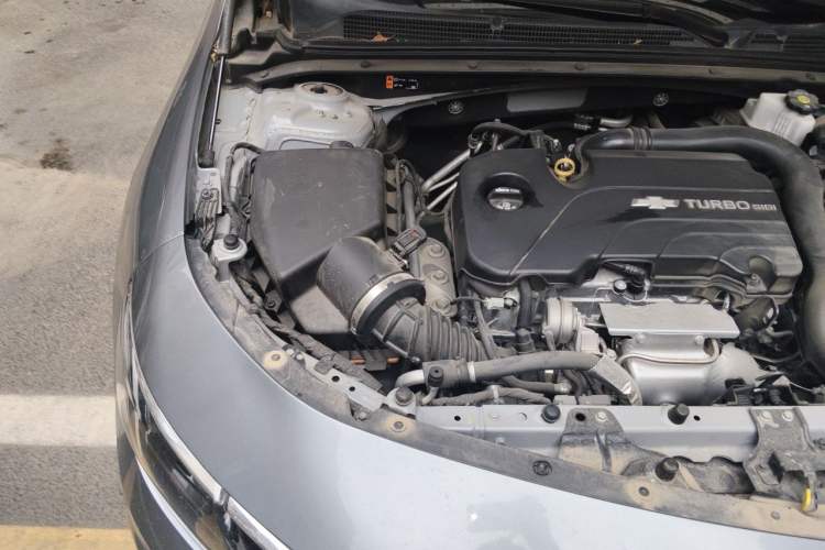 Used Chevrolet Malibu XL 2022 535T Automatic Sport Edition Engine Bay Right