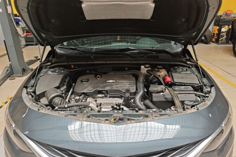 Used Chevrolet Malibu XL 2022 535T Automatic Sport Edition Engine Bay