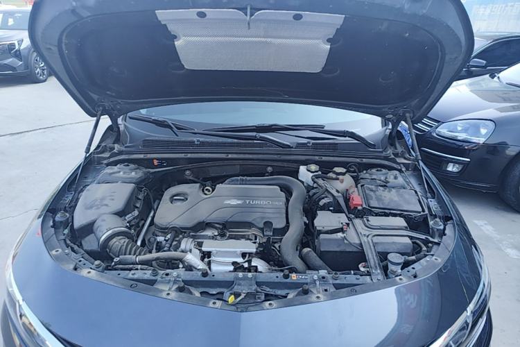 Used Chevrolet Malibu XL 2022 535T Automatic Sport Edition Engine Bay