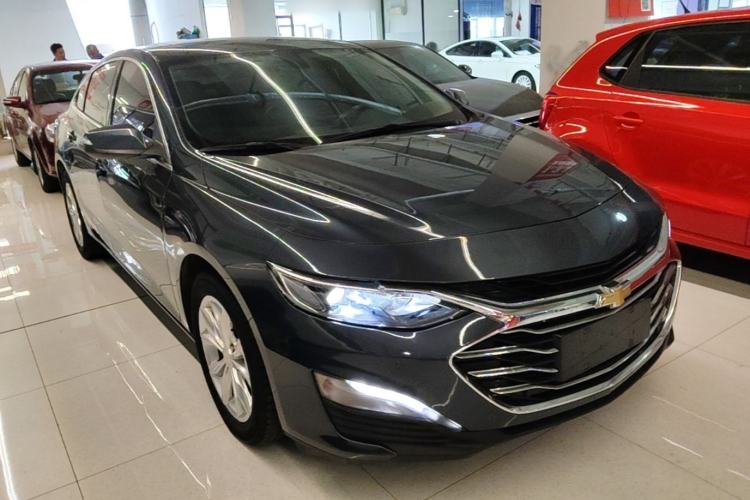Used Chevrolet Malibu XL 2022 535T Automatic Sport Edition Front Right 45 Deg