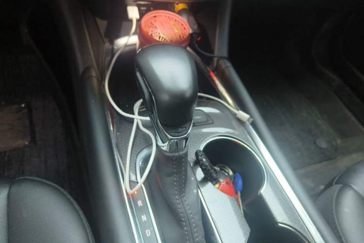 Used Chevrolet Malibu XL 2022 535T Automatic RuiLian Edition Gear Lever