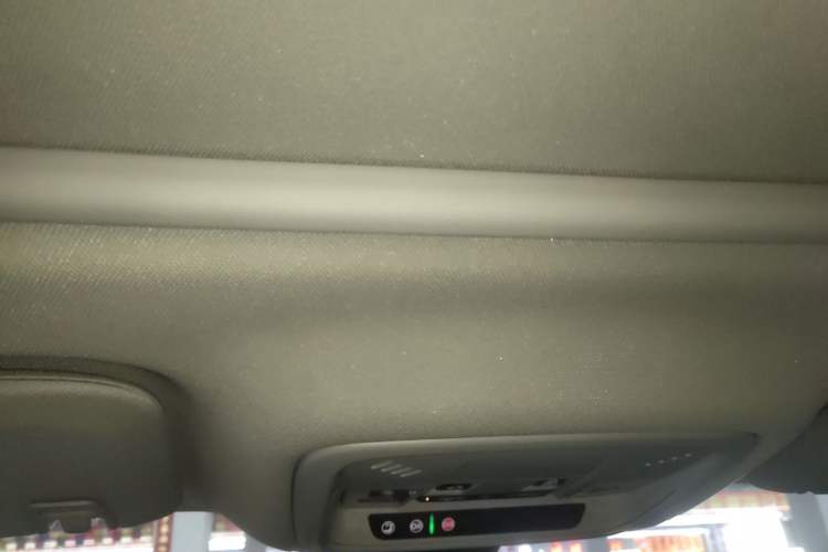 Used Chevrolet Malibu XL 2022 535T Automatic Sport Edition Headliner