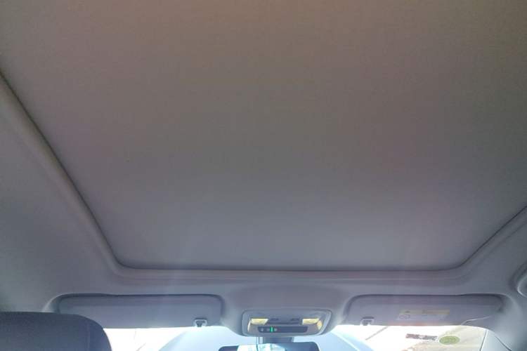 Used Chevrolet Malibu XL 2022 535T Automatic Sport Edition Headliner