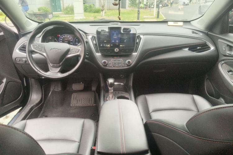 Used Chevrolet Malibu XL 2022 Redline 550T Automatic RuiLian Edition Interior 2
