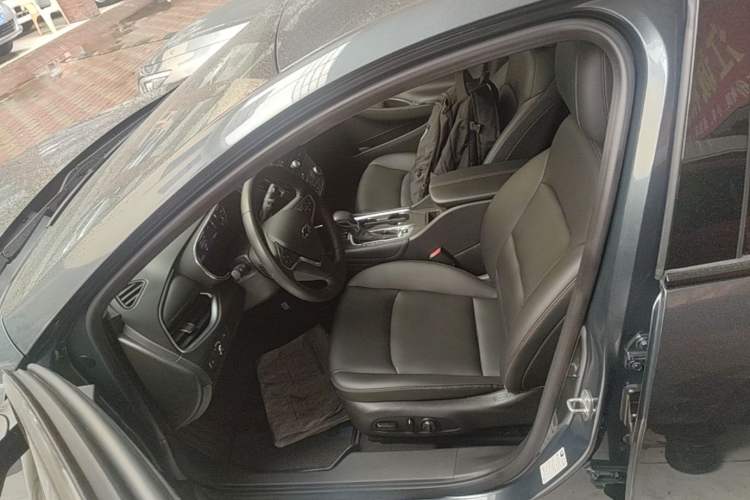 Used Chevrolet Malibu XL 2022 Redline 550T Automatic RuiLian Edition Left Front Seat
