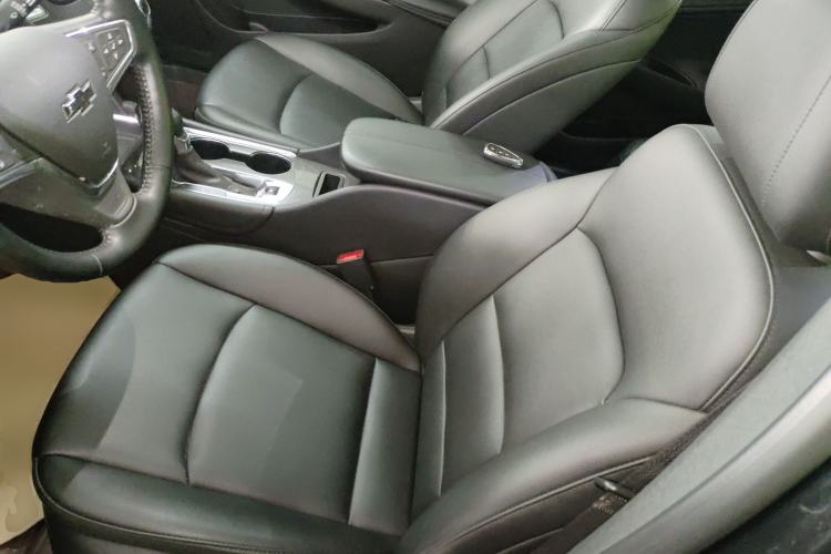 Used Chevrolet Malibu XL 2022 535T Automatic Sport Edition Left Front Seat