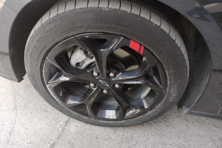 Used Chevrolet Malibu XL 2022 Redline 550T Automatic Sport Edition Left Front Wheel Hub