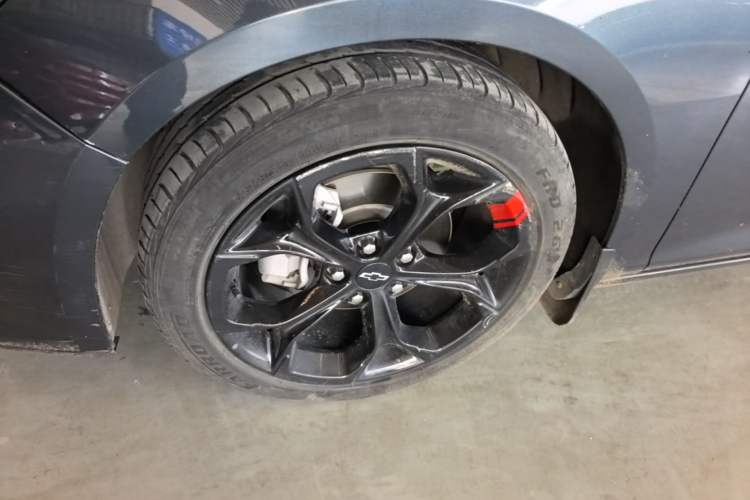 Used Chevrolet Malibu XL 2022 Redline 550T Automatic Sport Edition Left Front Wheel Hub