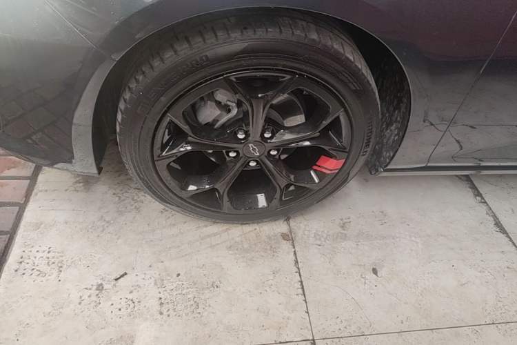 Used Chevrolet Malibu XL 2022 Redline 550T Automatic RuiLian Edition Left Front Wheel Hub