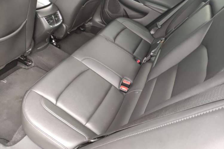 Used Chevrolet Malibu XL 2022 535T Automatic Sport Edition Left Rear Seat