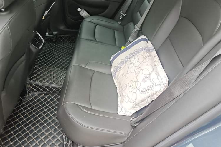 Used Chevrolet Malibu XL 2022 535T Automatic Sport Edition Left Rear Seat
