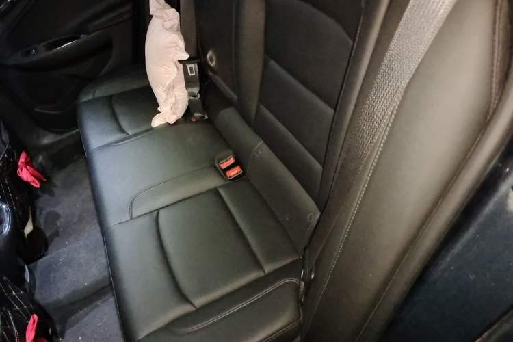 Used Chevrolet Malibu XL 2022 535T Automatic Sport Edition Left Rear Seat