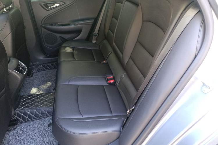 Used Chevrolet Malibu XL 2022 535T Automatic Sport Edition Left Rear Seat