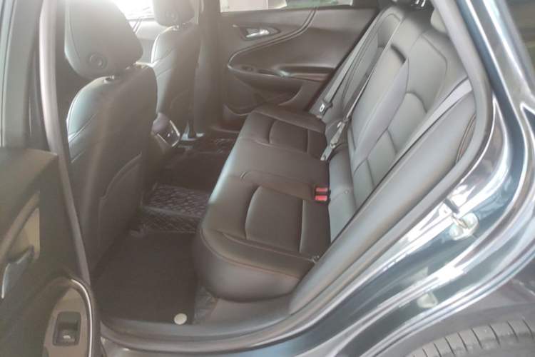 Used Chevrolet Malibu XL 2022 Redline 550T Automatic Sport Edition Left Rear Seat