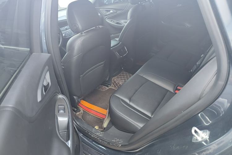 Used Chevrolet Malibu XL 2022 535T Automatic Sport Edition Left Rear Seat
