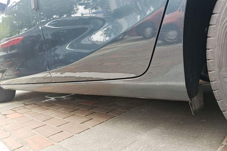 Used Chevrolet Malibu XL 2022 535T Automatic Sport Edition Left Side Sill