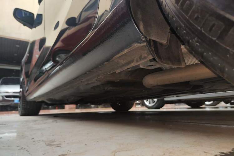 Used Chevrolet Malibu XL 2022 Redline 550T Automatic RuiLian Edition Left Side Sill