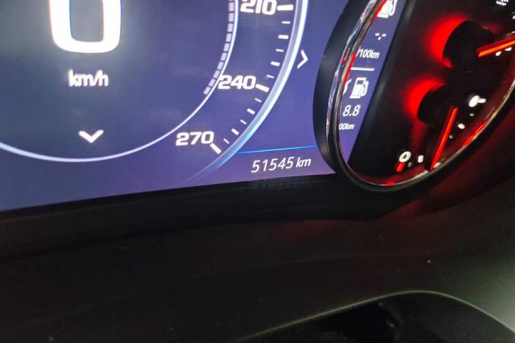 Used Chevrolet Malibu XL 2022 Redline 550T Automatic Smart Edition Odometer Close Up