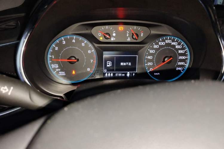 Used Chevrolet Malibu XL 2022 535T Automatic Sport Edition Odometer Close Up