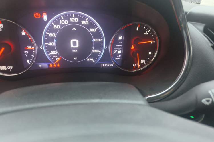 Used Chevrolet Malibu XL 2022 535T Automatic RuiLian Edition Odometer Close Up