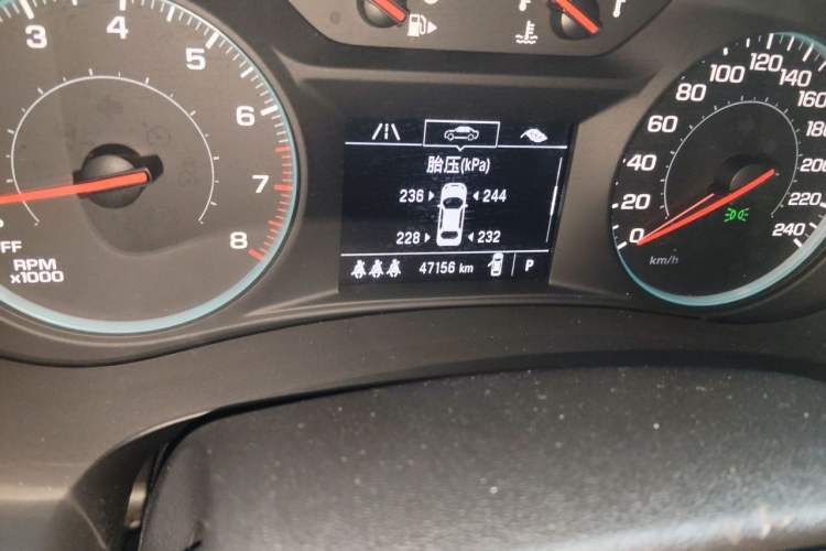 Used Chevrolet Malibu XL 2022 535T Automatic Sport Edition Odometer Close Up