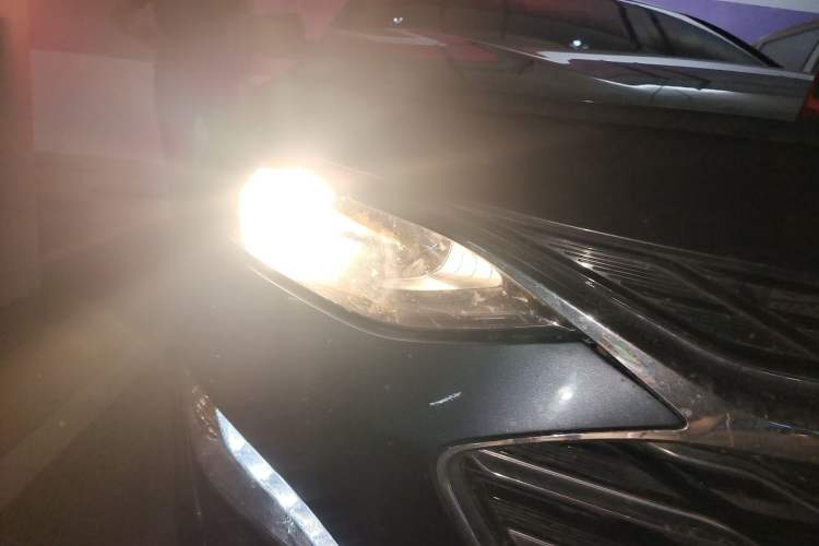 Used Chevrolet Malibu XL 2022 535T Automatic Sport Edition Right Front Headlight