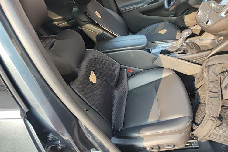 Used Chevrolet Malibu XL 2022 535T Automatic RuiLian Edition Right Front Seat