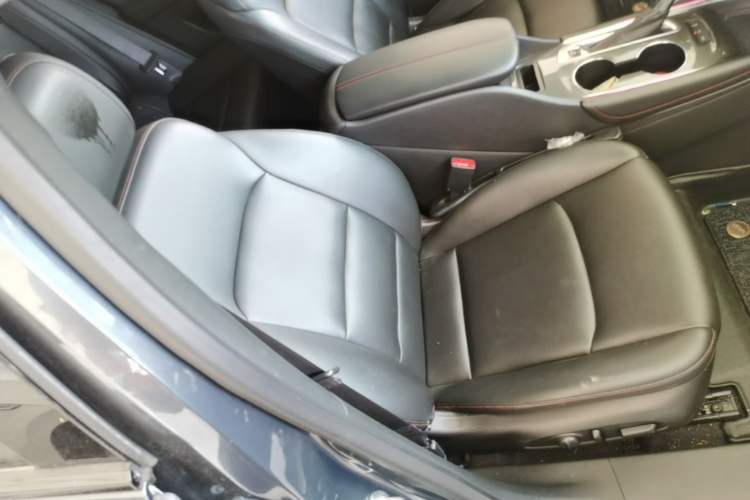Used Chevrolet Malibu XL 2022 Redline 550T Automatic RuiLian Edition Right Front Seat