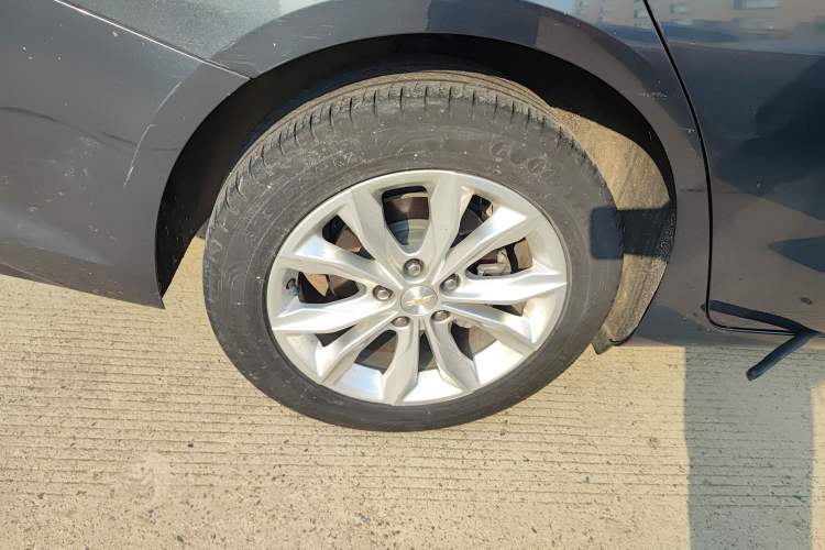 Used Chevrolet Malibu XL 2022 535T Automatic RuiLian Edition Right Rear Wheel Hub
