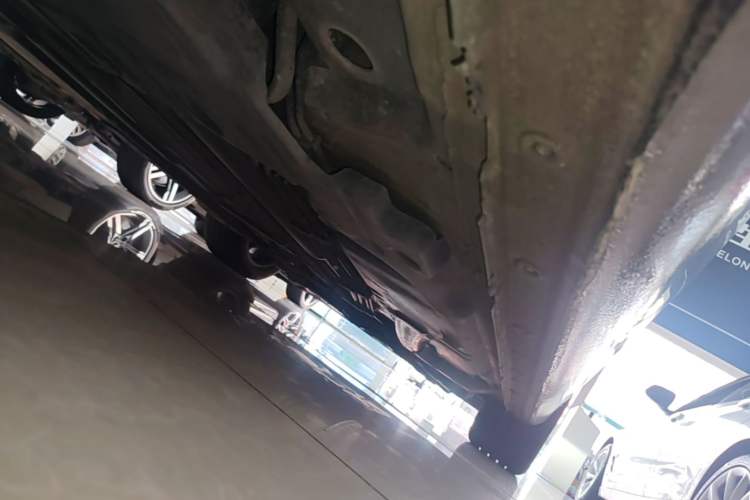 Used Chevrolet Malibu XL 2022 Redline 550T Automatic RuiLian Edition Right Side Sill