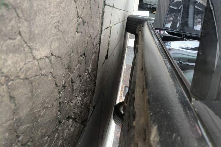 Used Chevrolet Malibu XL 2022 535T Automatic RuiLian Edition Right Side Sill
