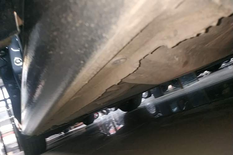 Used Chevrolet Malibu XL 2022 Redline 550T Automatic Smart Edition Right Side Sill