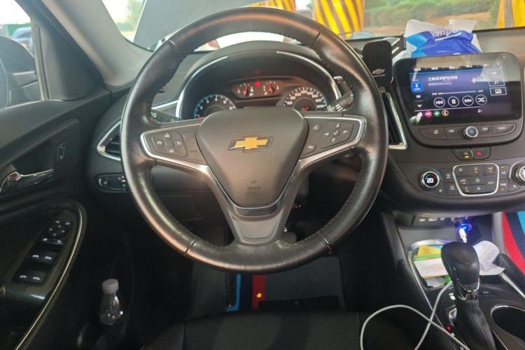 Used Chevrolet Malibu XL 2022 535T Automatic Sport Edition Steering Wheel