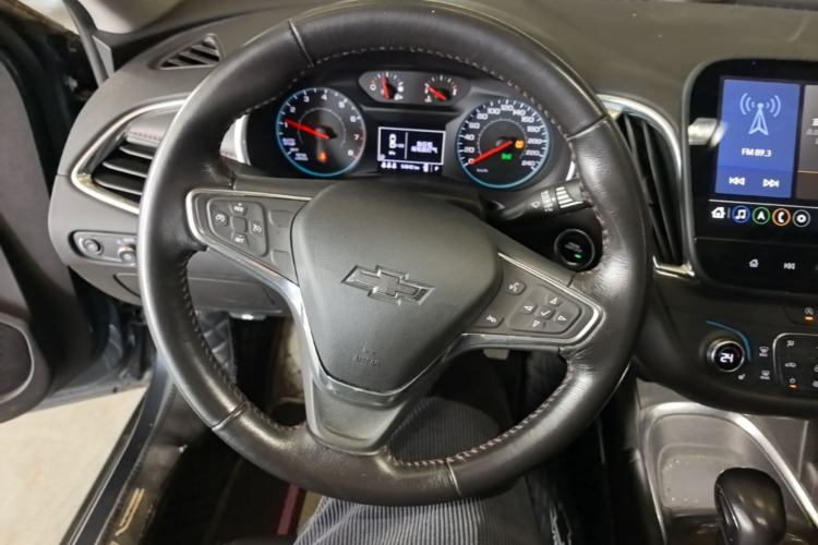 Used Chevrolet Malibu XL 2022 Redline 550T Automatic Sport Edition Steering Wheel