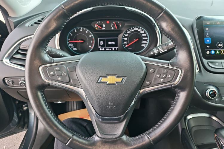 Used Chevrolet Malibu XL 2022 535T Automatic Sport Edition Steering Wheel