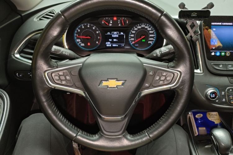 Used Chevrolet Malibu XL 2022 535T Automatic Sport Edition Steering Wheel