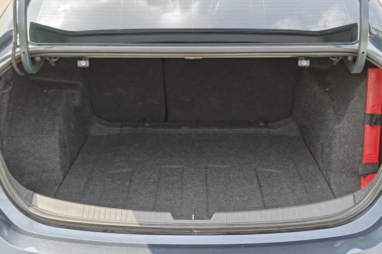 Used Chevrolet Malibu XL 2022 535T Automatic Sport Edition Trunk