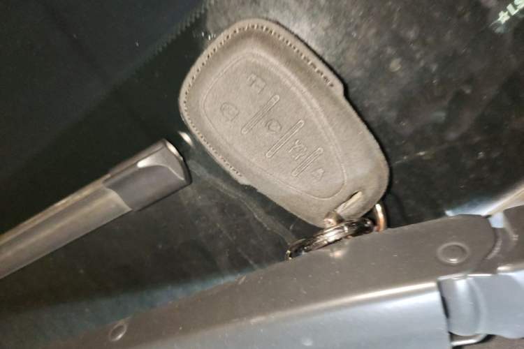 Used Chevrolet Malibu XL 2022 535T Automatic RuiLian Edition Vehicle Key