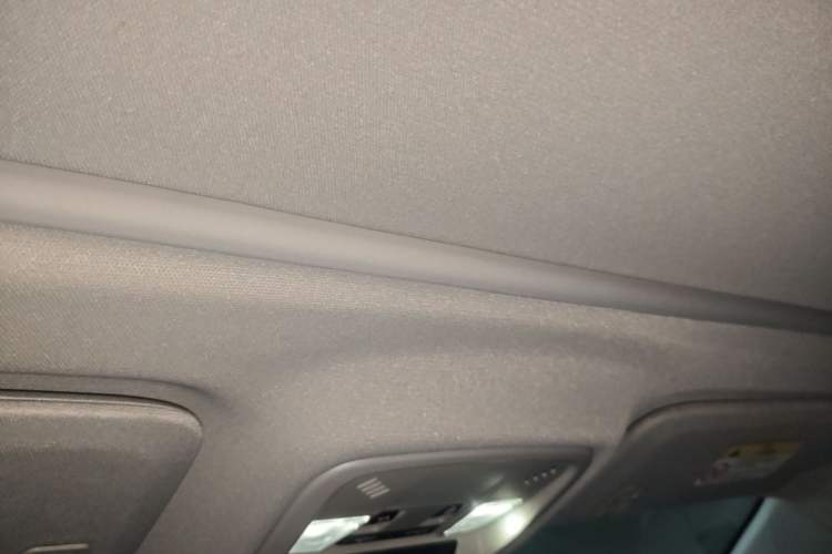 Used Chevrolet Malibu XL 2022 Redline 550T Automatic Sport Edition Headliner