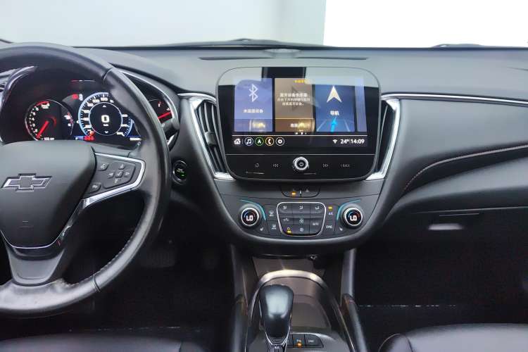 Used Chevrolet Malibu XL 2022 Redline 550T Automatic RuiLian Edition Audio And AC Panel