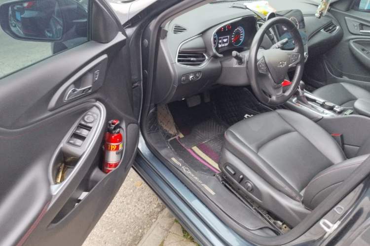 Used Chevrolet Malibu XL 2022 Redline 550T Automatic Sport Edition Driver Seat