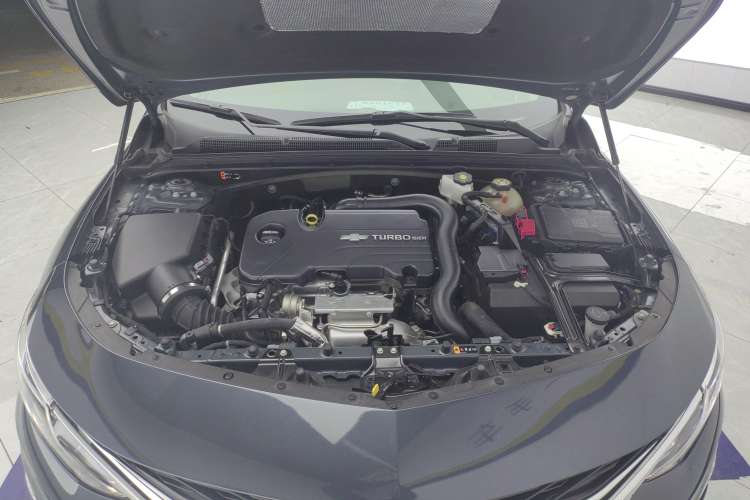 Used Chevrolet Malibu XL 2022 535T Automatic Sport Edition Engine Bay